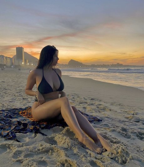 Nagie wyciekłe zdjęcie OnlyFans od Anah Elisa