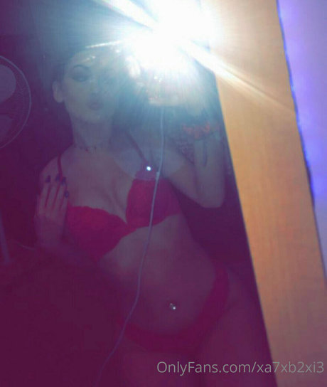 Nagie wyciekłe zdjęcie OnlyFans od Xa7xb2xi3