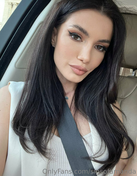 Nagie wyciekłe zdjęcie OnlyFans od Amanda Sins 