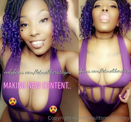 Nagie wyciekłe zdjęcie OnlyFans od Itsmollyxgrey