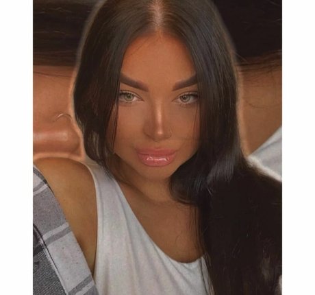 Nagie wyciekłe zdjęcie OnlyFans od Katie Kerman