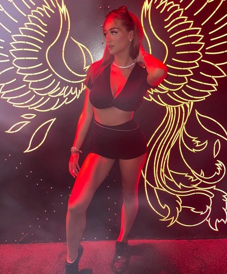 Nagie wyciekłe zdjęcie OnlyFans od Camille Kathleen Bennetton