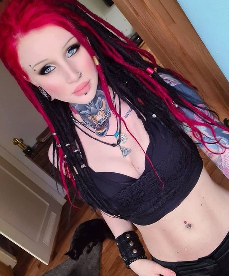 Nagie wyciekłe zdjęcie OnlyFans od Katzinger
