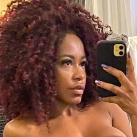 Nagie wyciekłe zdjęcie OnlyFans od Yasantana
