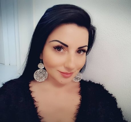 Nagie wyciekłe zdjęcie OnlyFans od Rita Kyslinger