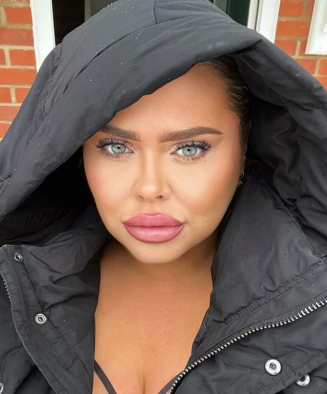 Nagie wyciekłe zdjęcie OnlyFans od Susannah Elizabeth