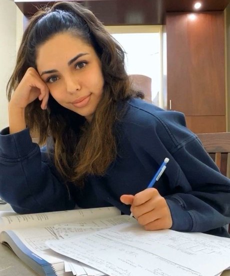 Tara Yazdi