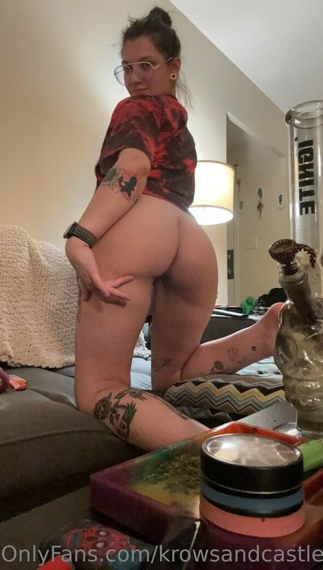 Nagie wyciekłe zdjęcie OnlyFans od Krowsandcastles