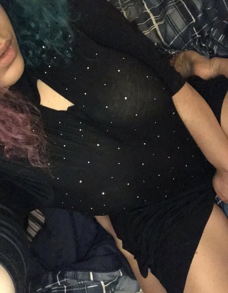 Nagie wyciekłe zdjęcie OnlyFans od Itselliemay