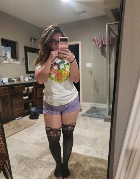 Nagie wyciekłe zdjęcie OnlyFans od Xxkittylicksxx
