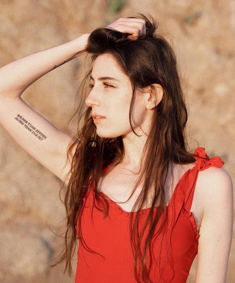 Nagie wyciekłe zdjęcie OnlyFans od Dodie Clark