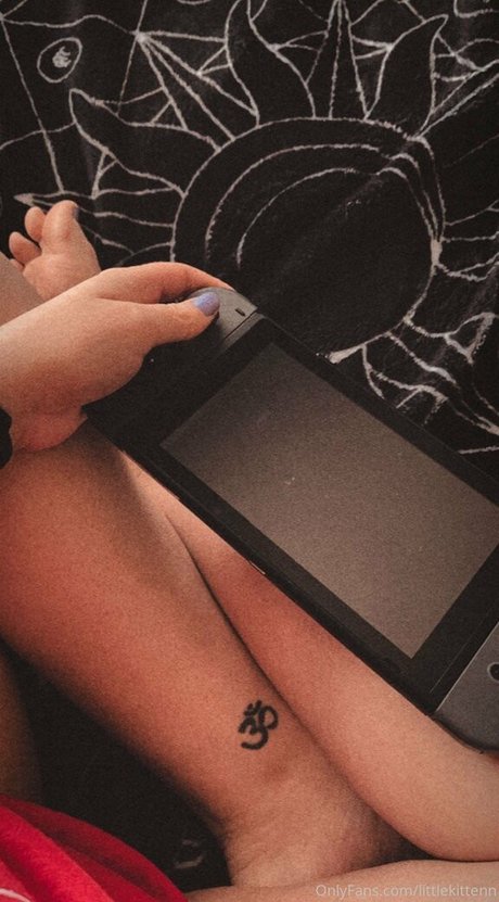 Nagie wyciekłe zdjęcie OnlyFans od Littlekittenn