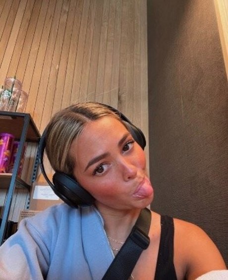 Nagie wyciekłe zdjęcie OnlyFans od Mackensiemintz