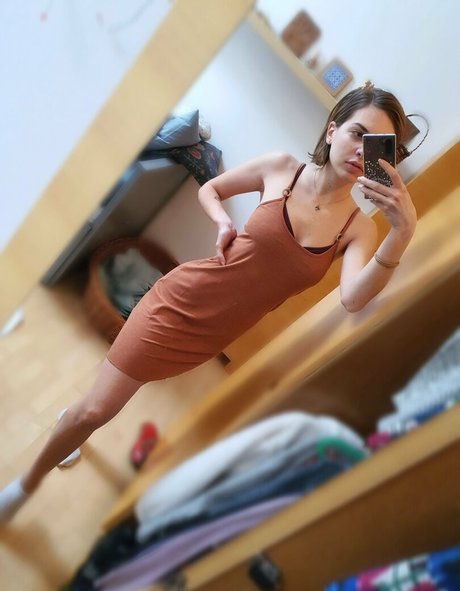 Nagie wyciekłe zdjęcie OnlyFans od Kikigoddess