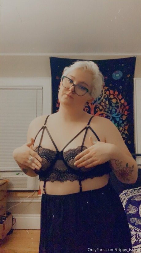 Nagie wyciekłe zdjęcie OnlyFans od Trippyisntit