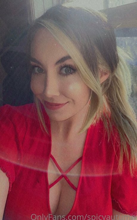Nagie wyciekłe zdjęcie OnlyFans od Spicyautumn