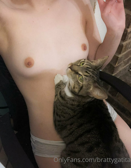 Nagie wyciekłe zdjęcie OnlyFans od Brattygatita