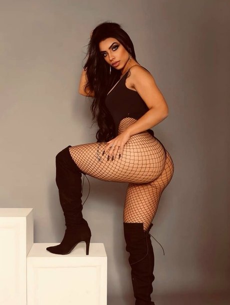 Nagie wyciekłe zdjęcie OnlyFans od Thay Salles