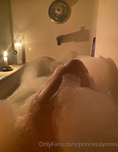 Nagie wyciekłe zdjęcie OnlyFans od Princesslynnxx