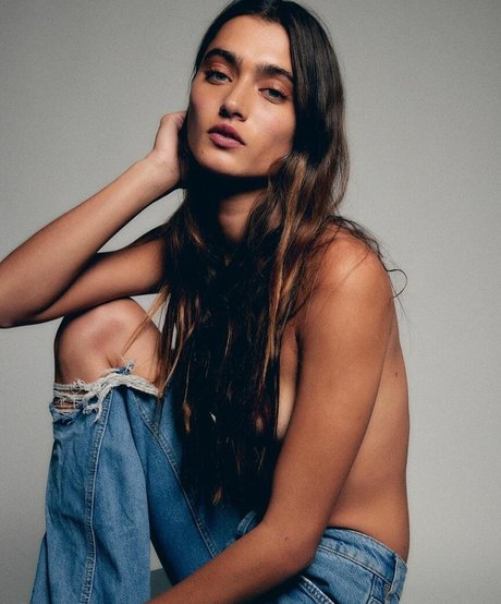 Nagie wyciekłe zdjęcie OnlyFans od Lexi Bhardwaj