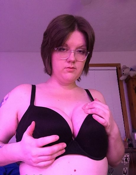 Nagie wyciekłe zdjęcie OnlyFans od Meganmoodeefree