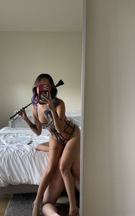 Official Kendama Babe