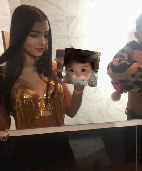 Nagie wyciekłe zdjęcie OnlyFans od Arielly Bonatti