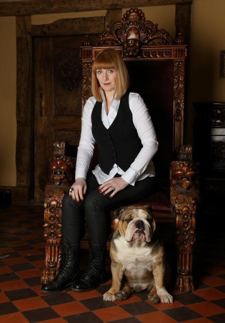 Yvette Fielding