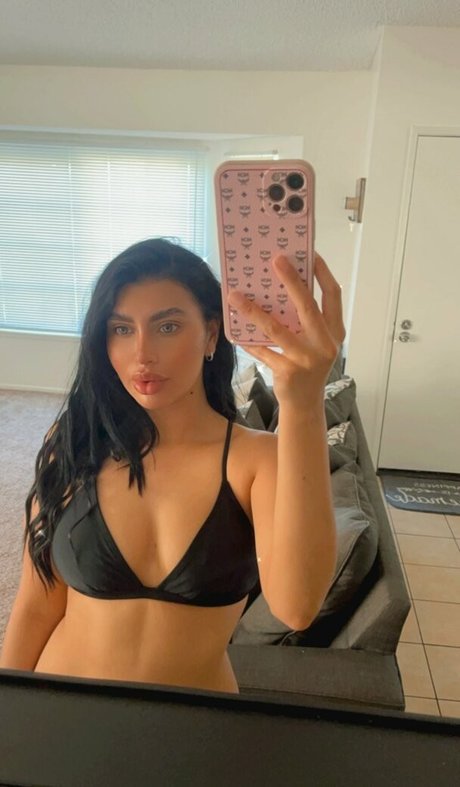 Nagie wyciekłe zdjęcie OnlyFans od Spvnishmami