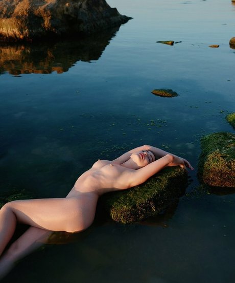 Nagie wyciekłe zdjęcie OnlyFans od Olia Malyuchenko