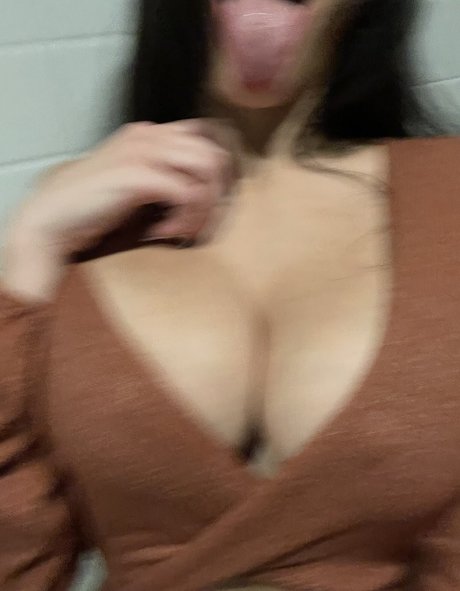 Nagie wyciekłe zdjęcie OnlyFans od Itsclaraduh