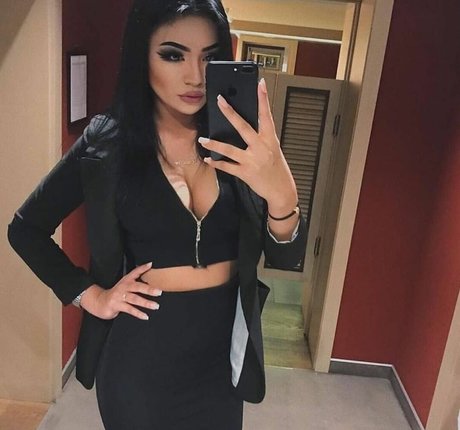Nagie wyciekłe zdjęcie OnlyFans od Asa Lochka