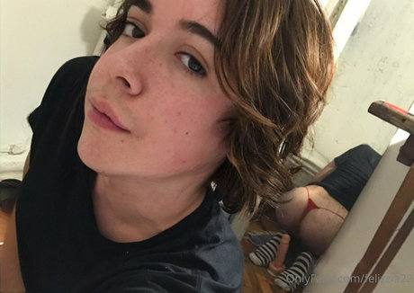 Nagie wyciekłe zdjęcie OnlyFans od Felizzia22