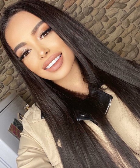 Nagie wyciekłe zdjęcie OnlyFans od Maya Bulgarien