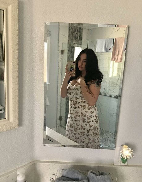 Nagie wyciekłe zdjęcie OnlyFans od Deathbydesign
