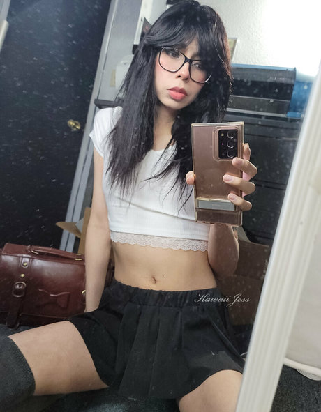 Nagie wyciekłe zdjęcie OnlyFans od Kawaiijesss