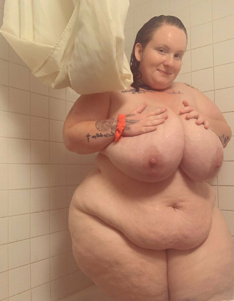Nagie wyciekłe zdjęcie OnlyFans od Laceee1996