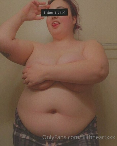 Nagie wyciekłe zdjęcie OnlyFans od Lilithheartxxx
