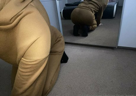 Nagie wyciekłe zdjęcie OnlyFans od Deluxefeetsbooty