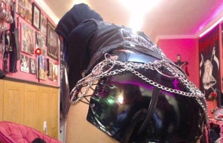 Nagie wyciekłe zdjęcie OnlyFans od Leatherhoe666