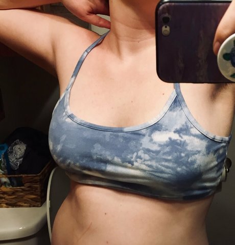 Nagie wyciekłe zdjęcie OnlyFans od Geminiscamp