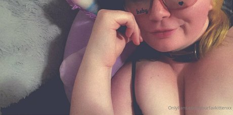 Nagie wyciekłe zdjęcie OnlyFans od Yourfavkittenxx
