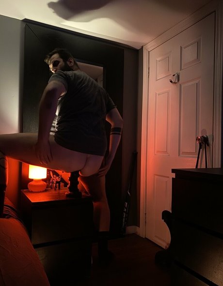 Nagie wyciekłe zdjęcie OnlyFans od Abeardedboy
