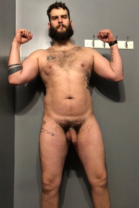 Nagie wyciekłe zdjęcie OnlyFans od Abeardedboy