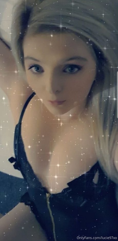 Nagie wyciekłe zdjęcie OnlyFans od Alexxxuncensoredx