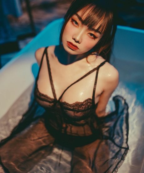 Nagie wyciekłe zdjęcie OnlyFans od Queenie Lam