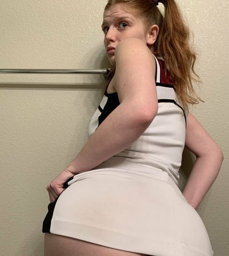 Nagie wyciekłe zdjęcie OnlyFans od Sexyredinbed