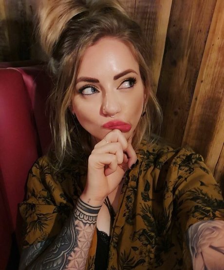 Nagie wyciekłe zdjęcie OnlyFans od Sinead Bales