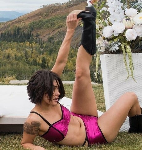 Daniella Pineda