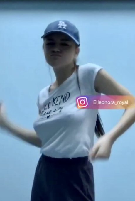 Nagie wyciekłe zdjęcie OnlyFans od Elleonora Royal
